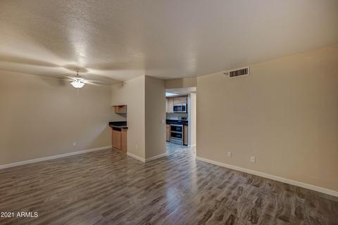 17 E Ruth Ave #308, Phoenix, AZ 85020 photo 4