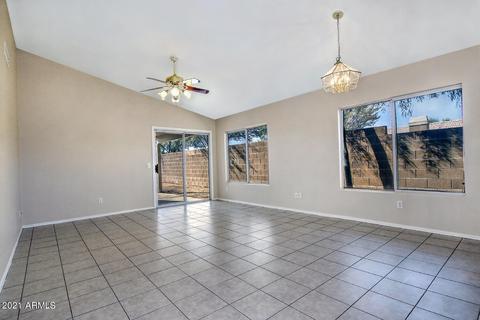 61 W Jasper Dr, Gilbert, AZ 85233 photo 4