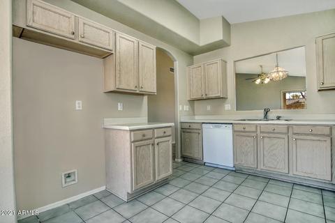 61 W Jasper Dr, Gilbert, AZ 85233 photo 12