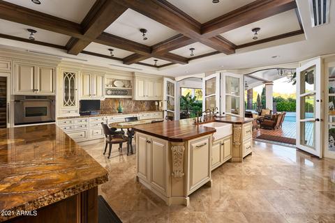 37 Biltmore Est, Phoenix, AZ 85016 photo 16