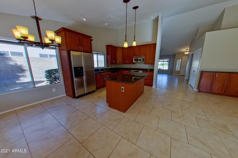 4307 E Rock Wren Rd, Phoenix, AZ 85044 photo 6