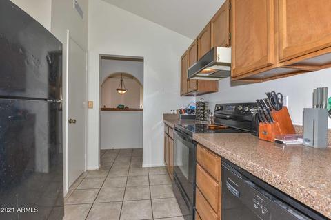 441 E Topeka Dr, Phoenix, AZ 85024 photo 9