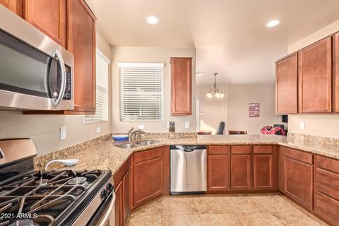 903 S Wallrade Ln, Gilbert, AZ 85296 photo 13