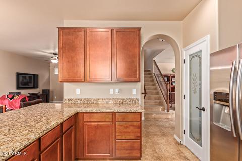 903 S Wallrade Ln, Gilbert, AZ 85296 photo 12