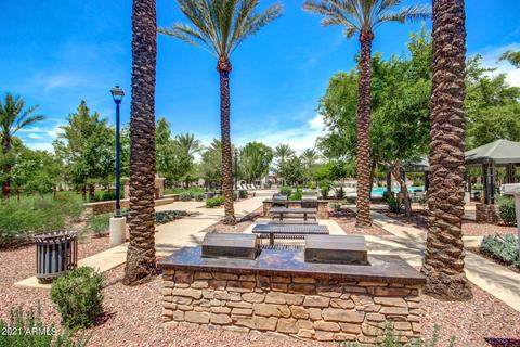 903 S Wallrade Ln, Gilbert, AZ 85296 photo 46