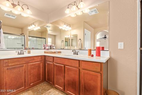 903 S Wallrade Ln, Gilbert, AZ 85296 photo 24
