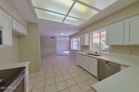 7733 E Navarro Ave, Mesa, AZ 85209 photo 2