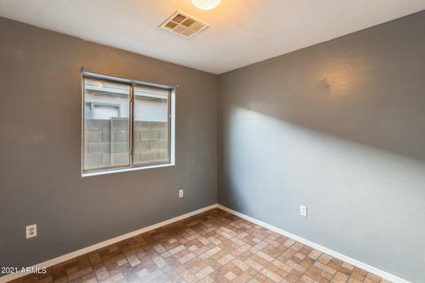 219 W Darrow St, Phoenix, AZ 85041 photo 8