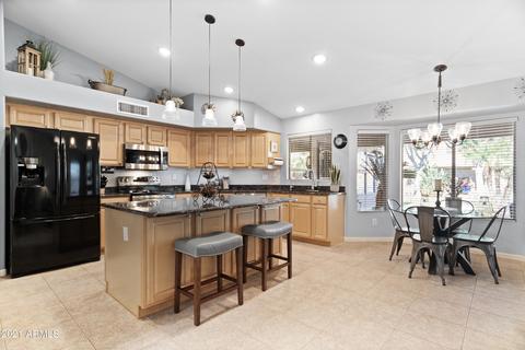 946 E Liberty Ln, Gilbert, AZ 85296 photo 10