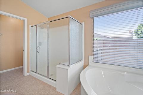 946 E Liberty Ln, Gilbert, AZ 85296 photo 18