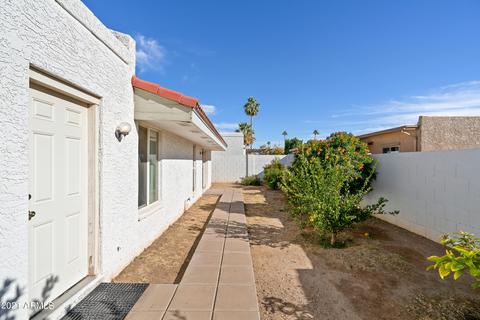 1027 E Michelle Dr, Phoenix, AZ 85022 photo 21