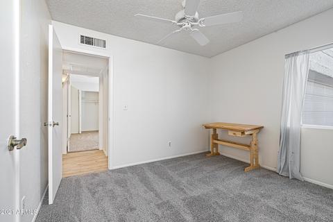 1027 E Michelle Dr, Phoenix, AZ 85022 photo 9