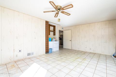 2227 S Periwinkle --, Mesa, AZ 85209 photo 12