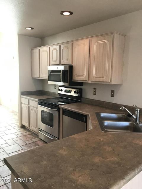 3806 E Kent Dr, Phoenix, AZ 85044 photo 10