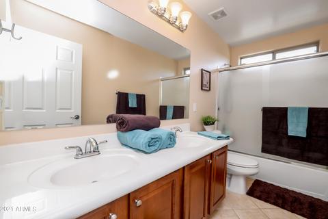 3550 E Crescent Way, Gilbert, AZ 85298 photo 25
