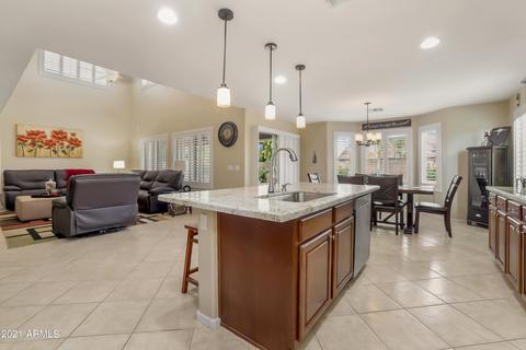 3550 E Crescent Way, Gilbert, AZ 85298 photo 9