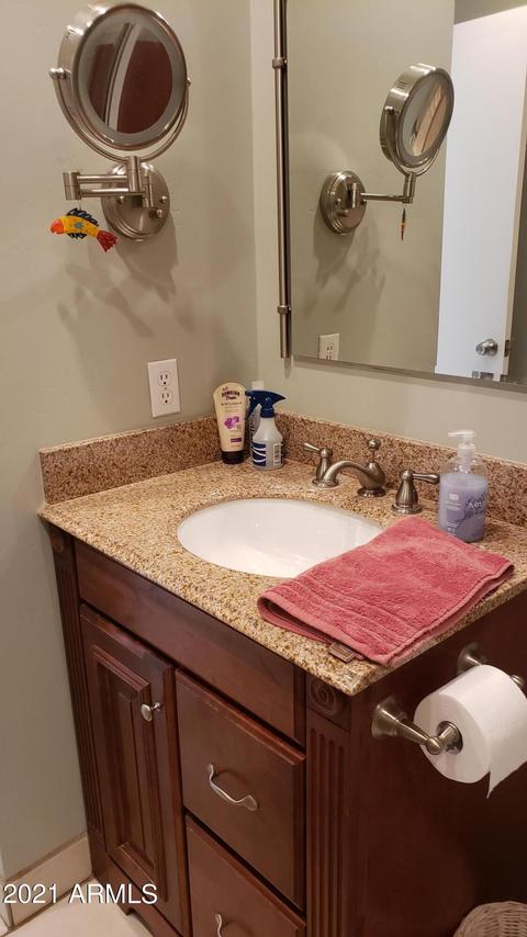 2618 E Osborn Rd, Phoenix, AZ 85016 photo 28