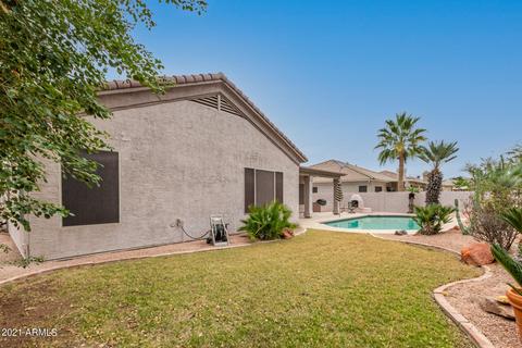 1515 E Stirrup Ct, Gilbert, AZ 85296 photo 3