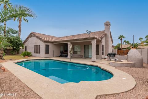 1515 E Stirrup Ct, Gilbert, AZ 85296 photo 2