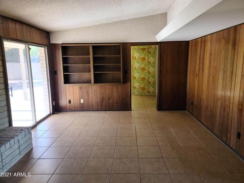 621 W Linger Ln, Phoenix, AZ 85021 photo 6