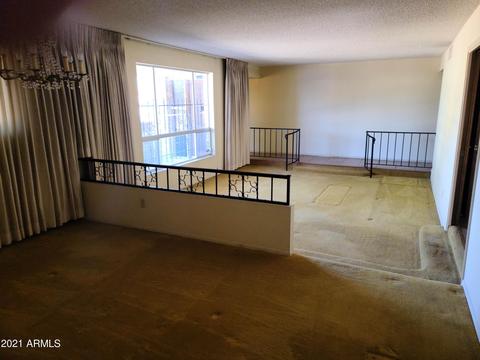 621 W Linger Ln, Phoenix, AZ 85021 photo 4