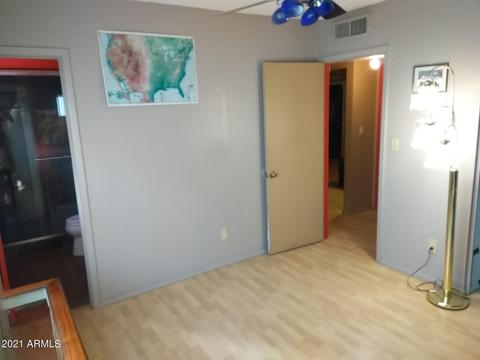 721 E Montebello Ave #112, Phoenix, AZ 85014 photo 13