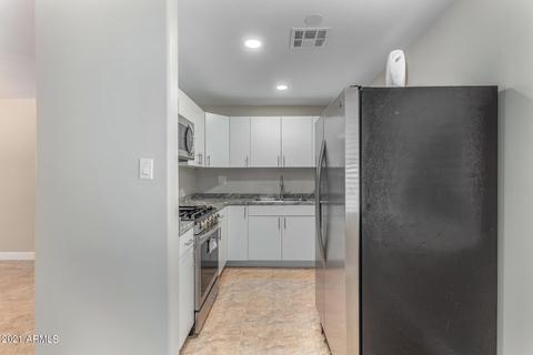2202 N 37th Dr, Phoenix, AZ 85009 photo 15
