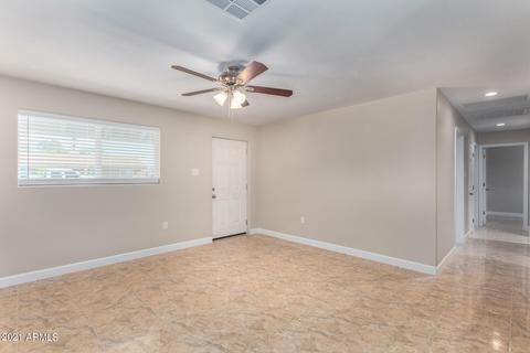 2202 N 37th Dr, Phoenix, AZ 85009 photo 9
