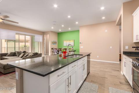 1156 E Tekoa Ave, Gilbert, AZ 85298 photo 9