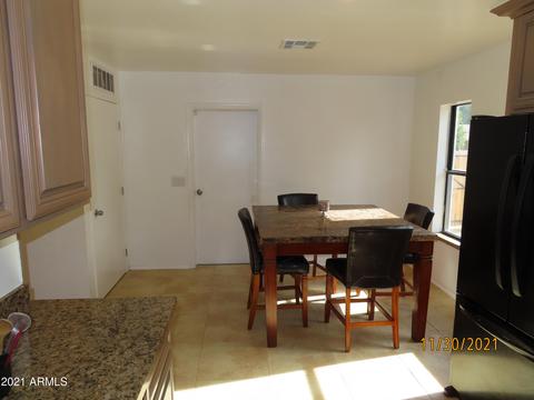 648 N Windsor --, Mesa, AZ 85213 photo 5
