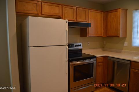 1727 E Horseshoe Ave, Gilbert, AZ 85296 photo 8