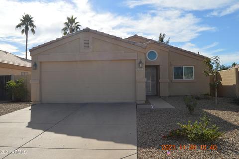 1727 E Horseshoe Ave, Gilbert, AZ 85296 photo 3