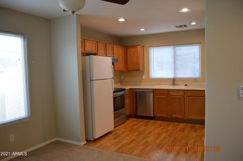 1727 E Horseshoe Ave, Gilbert, AZ 85296 photo 6