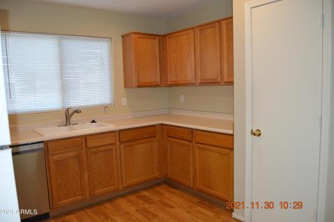 1727 E Horseshoe Ave, Gilbert, AZ 85296 photo 9