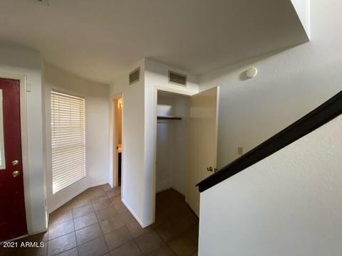 438 E Taro Ln, Phoenix, AZ 85024 photo 10