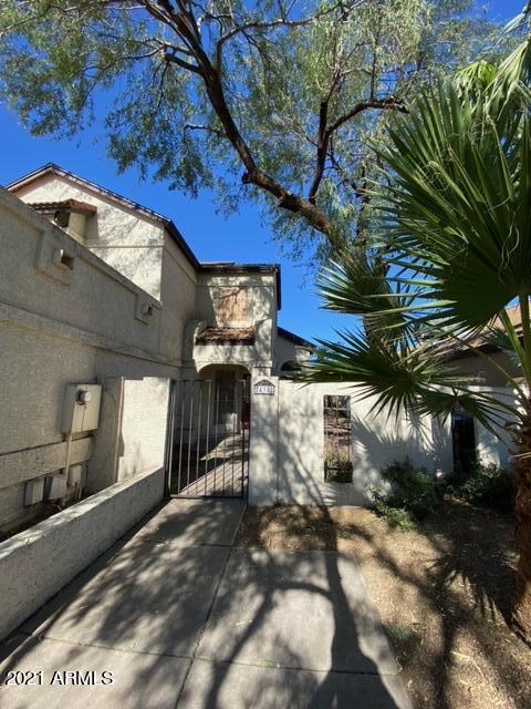 438 E Taro Ln, Phoenix, AZ 85024 photo 3