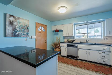 3823 W Lamar Rd, Phoenix, AZ 85019 photo 8