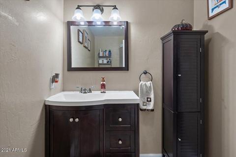 2631 N 40th Dr, Phoenix, AZ 85009 photo 13