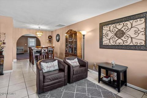 2631 N 40th Dr, Phoenix, AZ 85009 photo 4