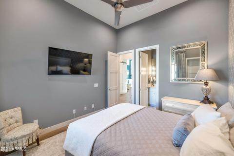 3919 E Mitchell Dr, Phoenix, AZ 85018 photo 8