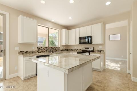 775 E Orchid Ln, Gilbert, AZ 85296 photo 12
