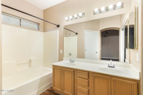 892 W Kroll Ave, Gilbert, AZ 85233 photo 23