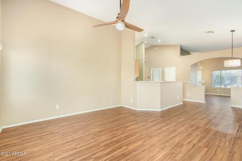 892 W Kroll Ave, Gilbert, AZ 85233 photo 10