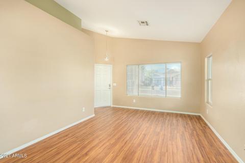 892 W Kroll Ave, Gilbert, AZ 85233 photo 8