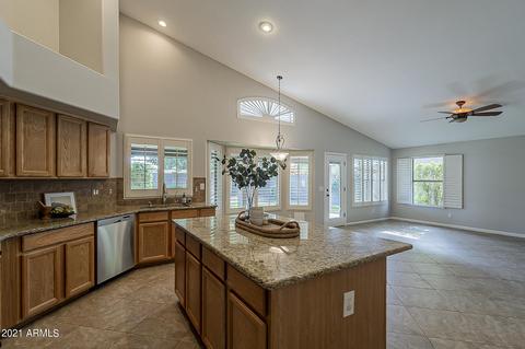 1307 Erie St, Gilbert, AZ 85295 photo 12