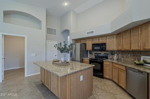 1307 Erie St, Gilbert, AZ 85295 photo 11