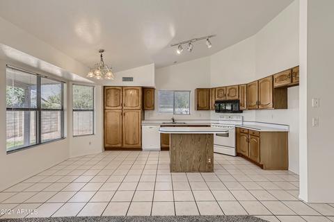 1002 S Buchanan St, Gilbert, AZ 85233 photo 8