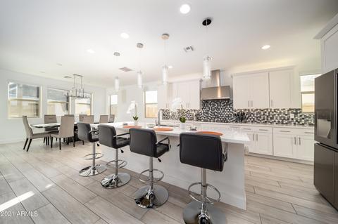 9925 E Resistance Ave, Mesa, AZ 85212 photo 2