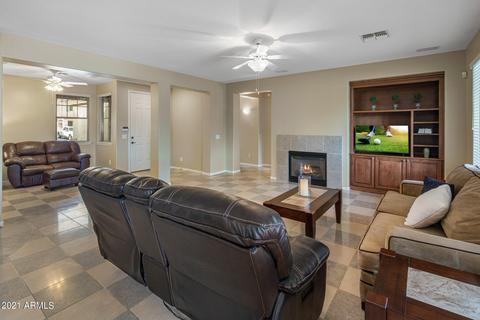4469 S Cobblestone St, Gilbert, AZ 85297 photo 3