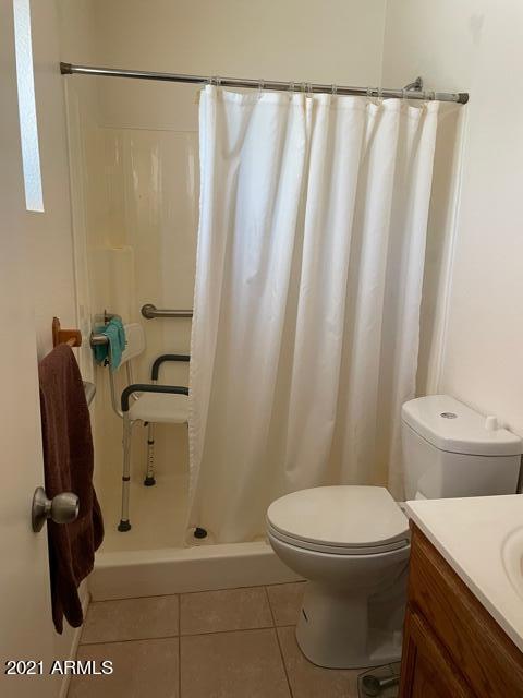 2335 E Betty Elyse Ln, Phoenix, AZ 85022 photo 8